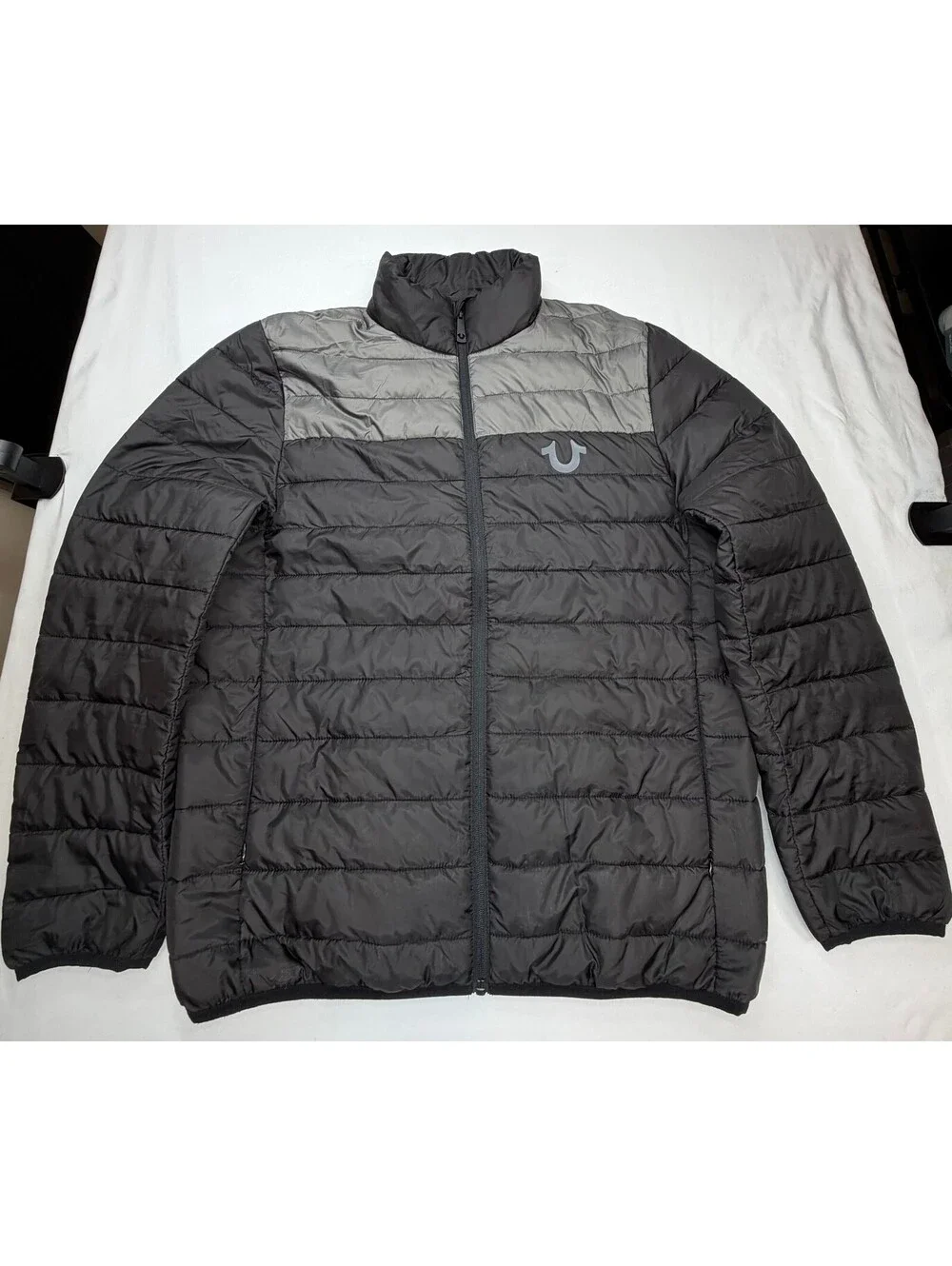 True Religion Men's Puffer Jacket Full Zip Logo Size Small Black